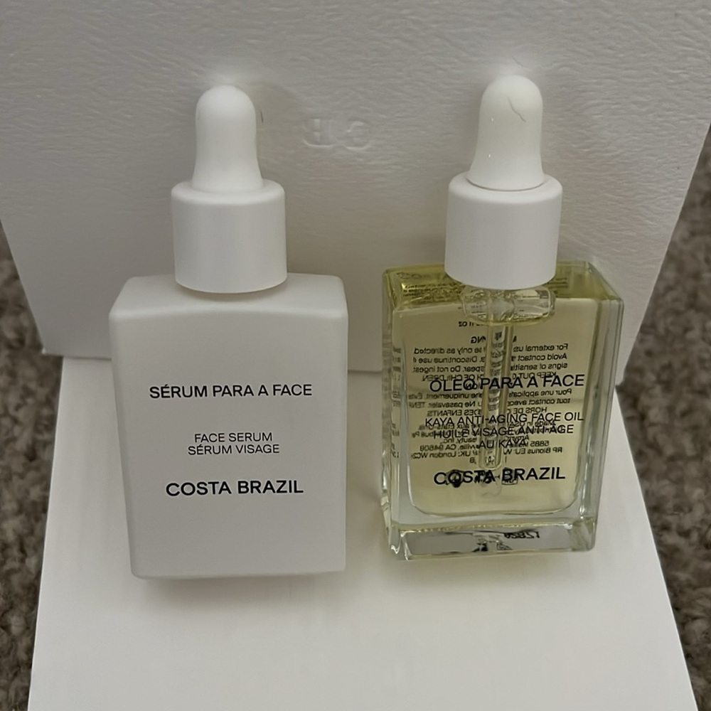 FACE RITUAL DISCOVERY KIT
Face Serum, Face Oil
